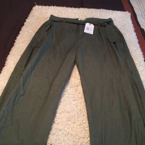 Women’s Dress Slacks